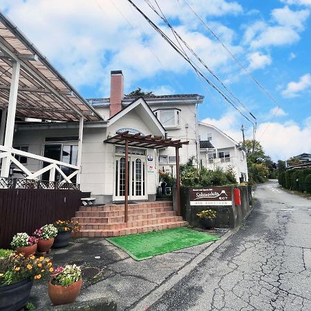 Resort Inn Sakanoshita Fujikawaguchiko Buitenkant foto