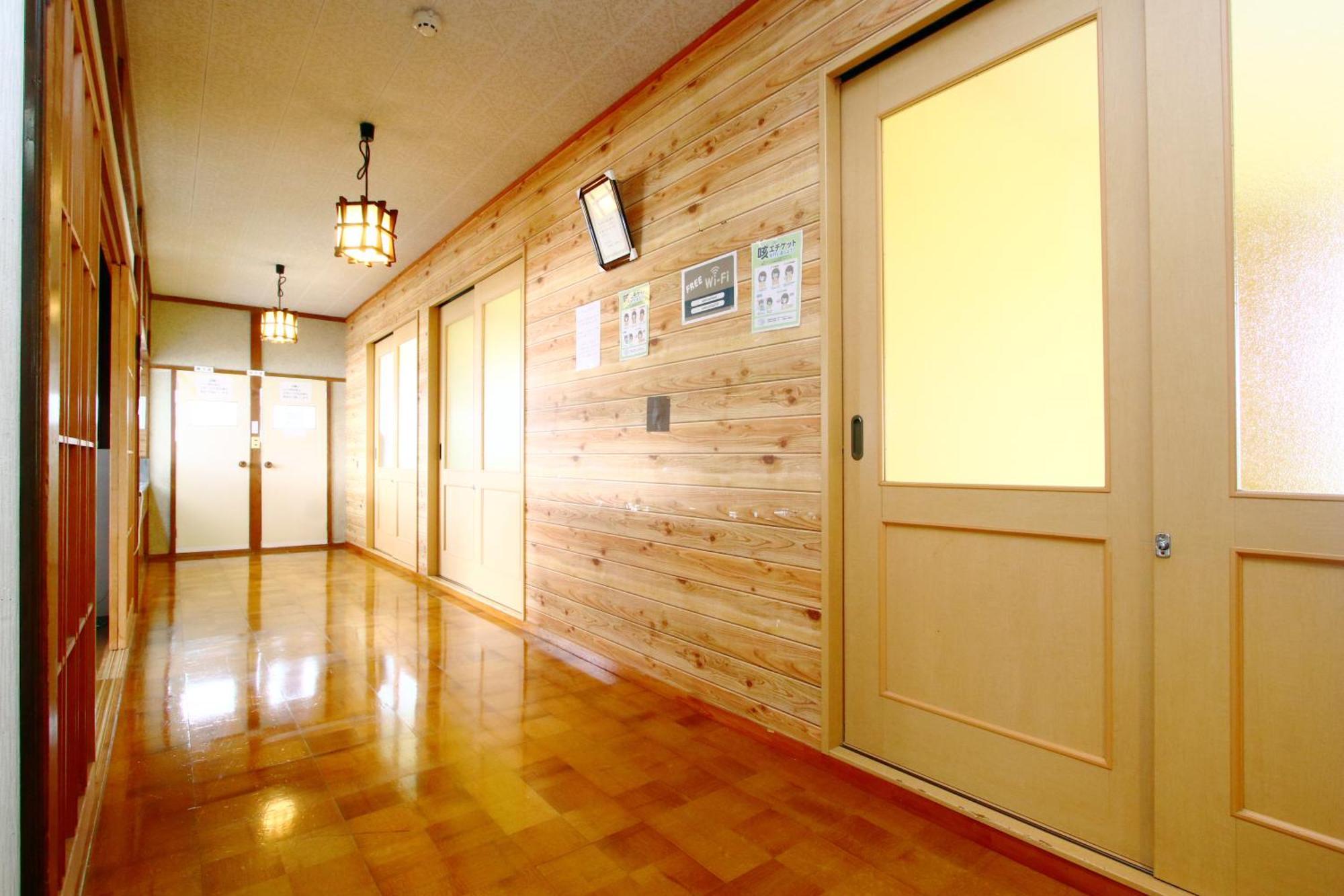 Resort Inn Sakanoshita Fujikawaguchiko Buitenkant foto